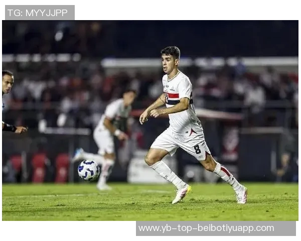 圣保罗俱乐部宣布奥斯卡因血管迷走神经性晕厥在家休养中 圣保罗俱乐部宣布奥斯卡因血管迷走神经性晕厥在家休养中