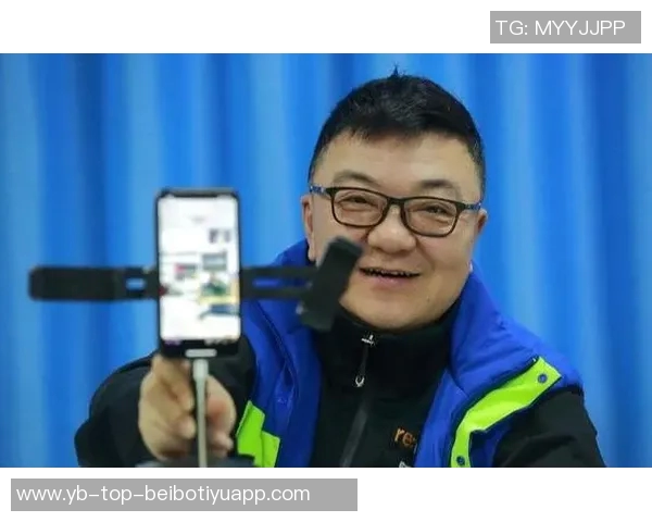 媒体人分析小杨现阶段重视数据表现与稳定发展而非单纯赢球的策略 媒体人分析小杨现阶段重视数据表现与稳定发展而非单纯赢球的策略