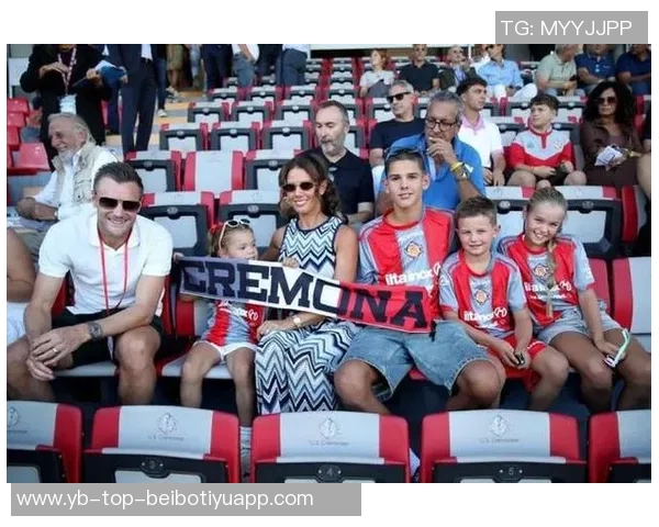 英国球星太太团旅行次数盘点格拉利什女友荣登年度第一名 英国球星太太团旅行次数盘点格拉利什女友荣登年度第一名